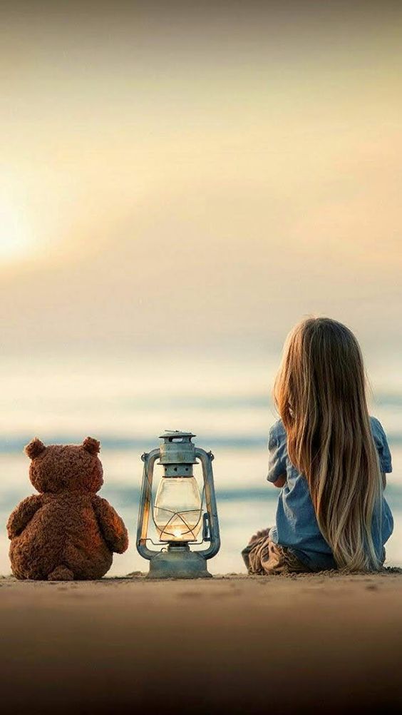 RT <a href="/memoLoving/">사랑메모</a>: 사랑은 이별의 시간이 되어서야 비로소 자신의 깊이를 안다. - 칼릴 지브란   13:08