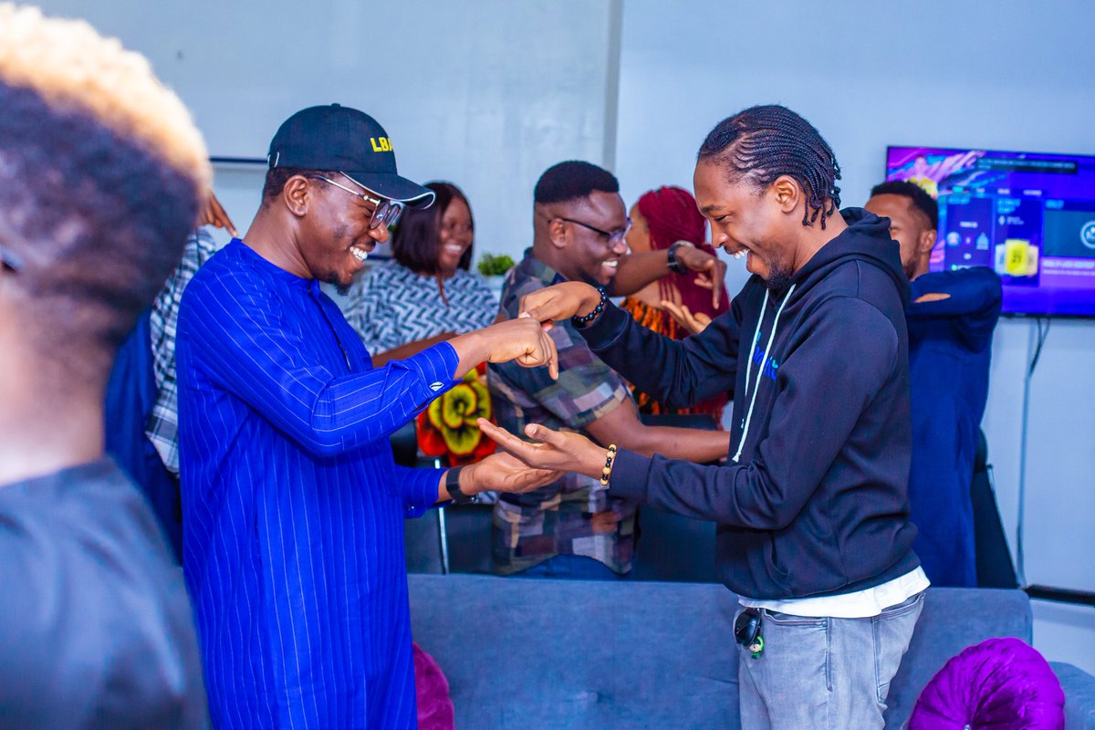 onionsman's tweet photo. I and other keynote speakers spoke on the integration and advantage the Lightening network provides for small and medium businesses across Nigeria &amp; Africa when it comes to micropayments and monetary policy changes

#AfroBitcoin #AfricaBitcoinDay  #AfricaBitcoinCommunity https://t.co/Mq1B8jHMM8