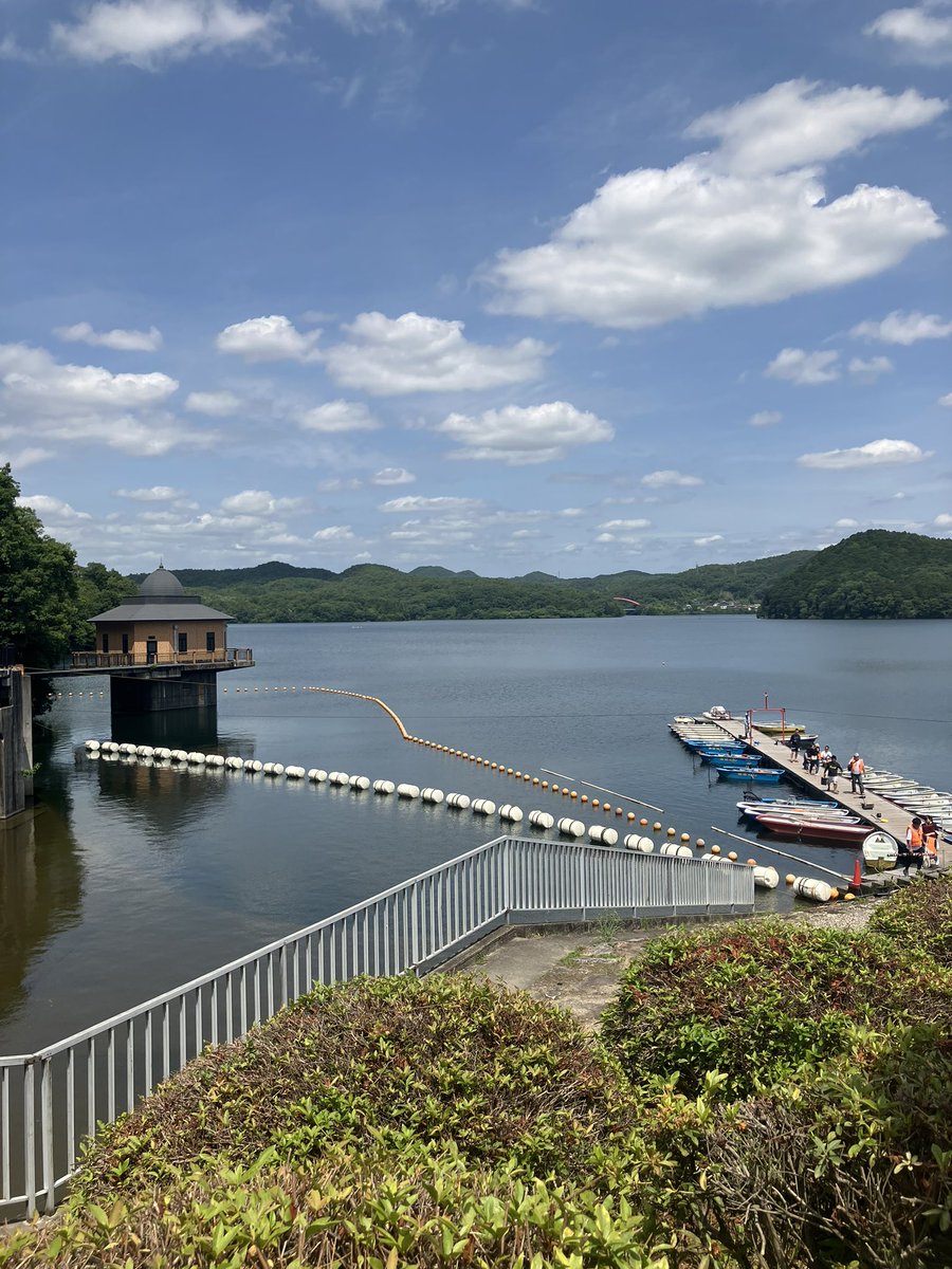Killer_x_'s tweet photo. ワシをハーレー沼に誘った張本人の航大に会いに遥々来たぜ、愛知県春日井市。
カナダに旅立つ前にツーリングできて良かった🙏
ここは入鹿沼(いるかぬま)というらしい。
883Lとフォーティーエイト。
#本日の48 #ツーリング #ハーレー
#883L #fortyeight #愛知 https://t.co/t5ezPpPNkq