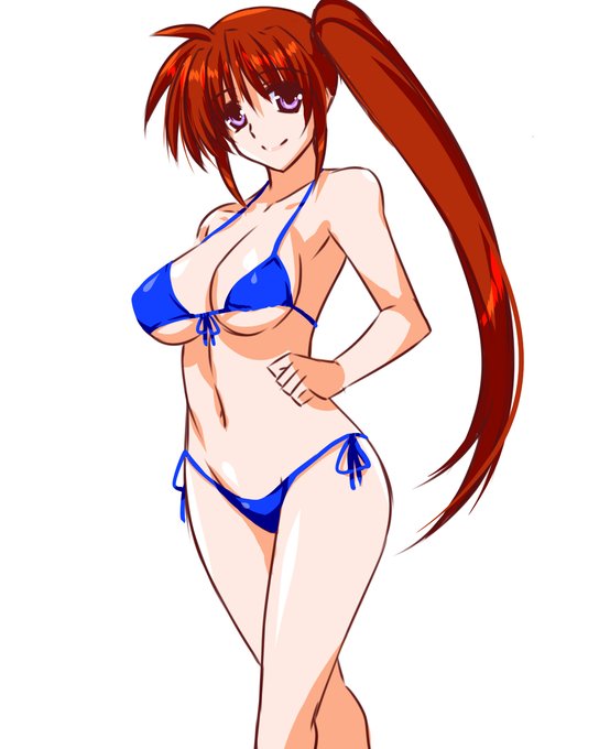 この格好で一緒にお風呂に入っていただきたいというビキニ差分^^ https://t.co/jZeziWnWR9