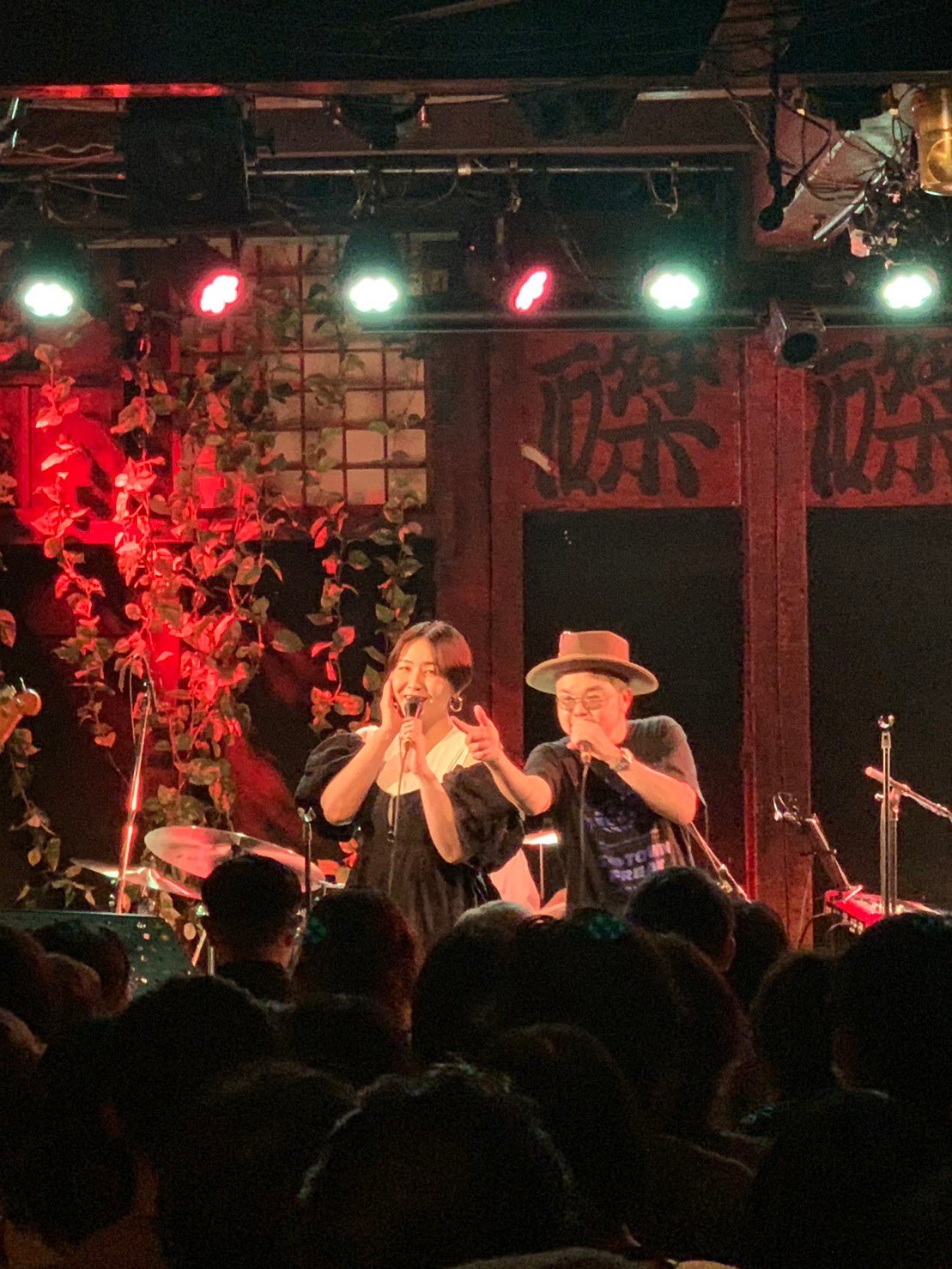 土岐麻子とスタッフ على X: 