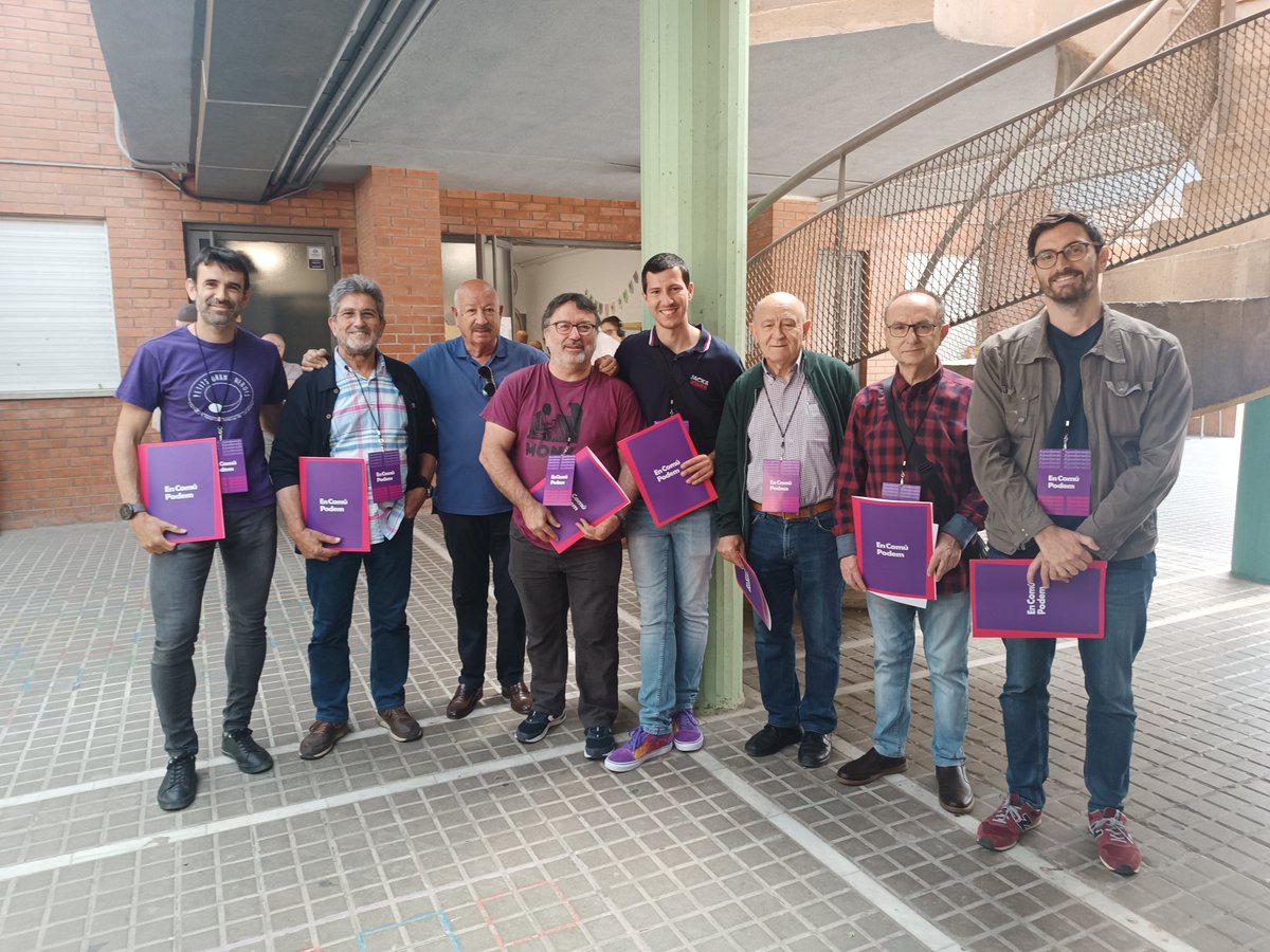 molletencomu's tweet photo. Bona jornada electoral a tothom! Esperem q sigui una jornada festiva i participativa. La gent de @molletencomu al seu lloc als col.legis electorals https://t.co/MP4qcT6slr