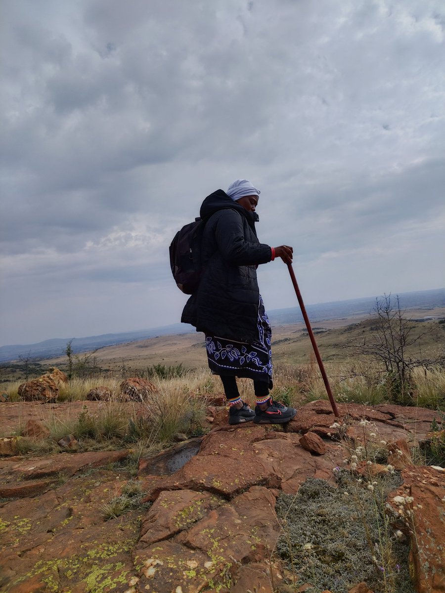 MantuMrs's tweet photo. A lonely journey https://t.co/EL0ohSoKDt