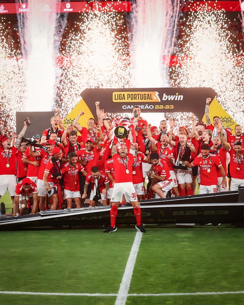 Bom dia CAMP38ES!!

#RumoAo39 #SLBenfica #Campeões2023 #JuntosSomosMaisFortes #EPluribusUnum