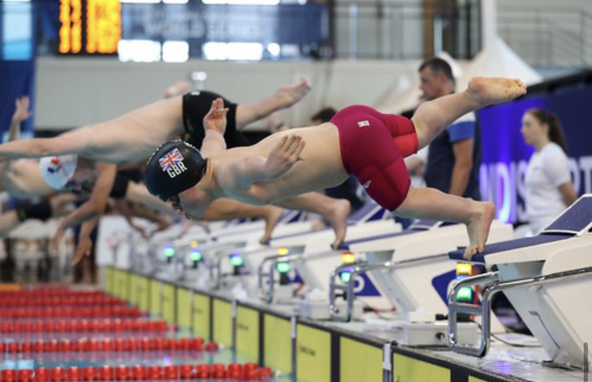 A good meet so far. Now internationally classified. Some very nice PB’s and a gold medal in the 400 free Youth final.