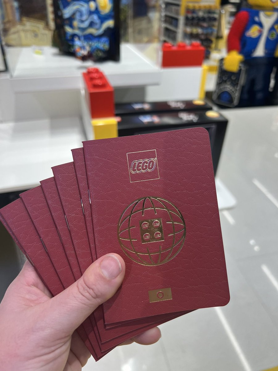 Leah Smileski tweet media