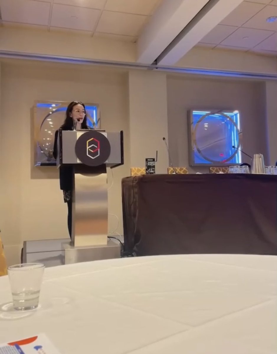 pchuente's tweet photo. Had an exciting time presenting my paper at ICA 🚨Thank you @Doc_Chock for your warm support💕 #ica23 https://t.co/UCeX82HiPO