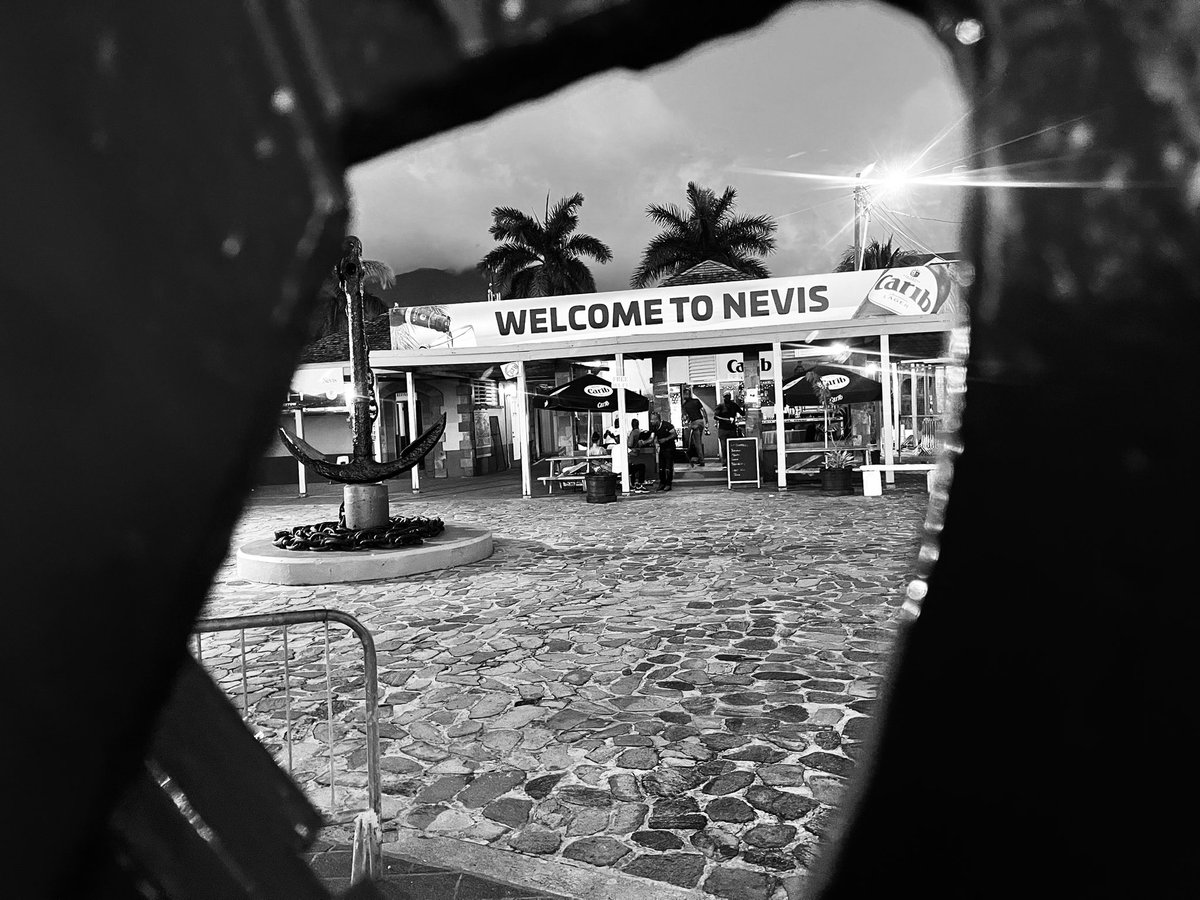 Night time blues of Charlestown!
🇰🇳

#islandbuzztours
#NevisNaturally #Holidays #NevisNice #naturelovers #waterfall #hike #vacation #travel #hikingadventures #taxi #tour #beach #Stkitts #Nevis #tourguides #adventuretours #caribbean #sea #sealovers #sealife #seacreatures