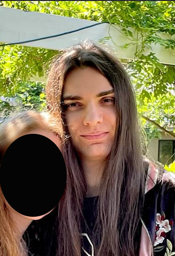 Lyco_Ocha's tweet photo. the day i came out // now (no makeup 🥲) https://t.co/F9X8Cg57qV