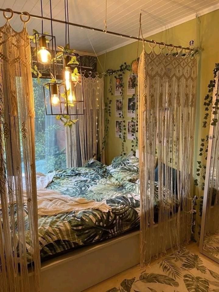 gnome_chomps's tweet photo. Bedroom inspo 🧵
- forest fairy/vintage maximalist inspired https://t.co/uAf0Q5tyMN