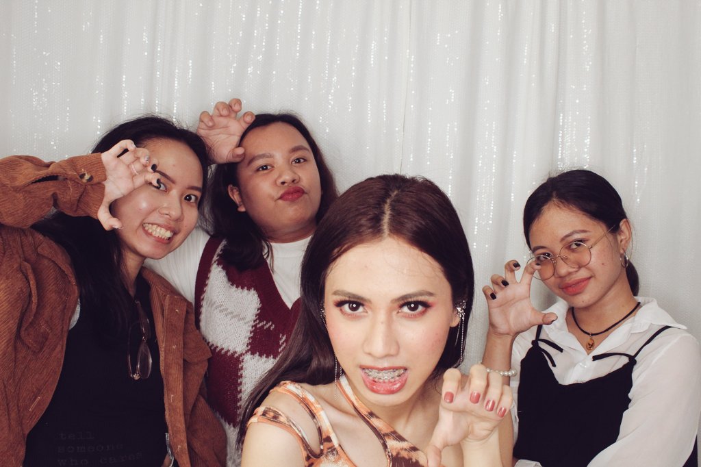 KylieDeSilva21's tweet photo. @Nikol_eeeee
@scoobyjaemin
@nishinikiluvr

#StyleEN_vasion
@StyleEN_vasion https://t.co/L6b5CiUTGz