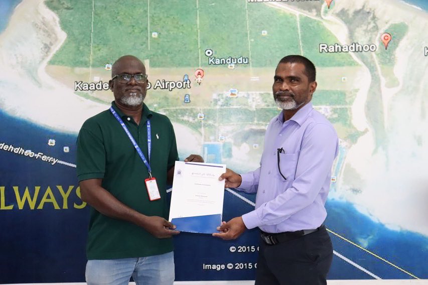 mnu_tc's tweet photo. The final session of the workshop on 'planning and conducting training' for KDM senior management by MNU Thinadhoo Campus.
@MNUedu 

#GaumuBinaakurun
#studyatMNU
#mnusince1973 https://t.co/mqLMCr7Yyv