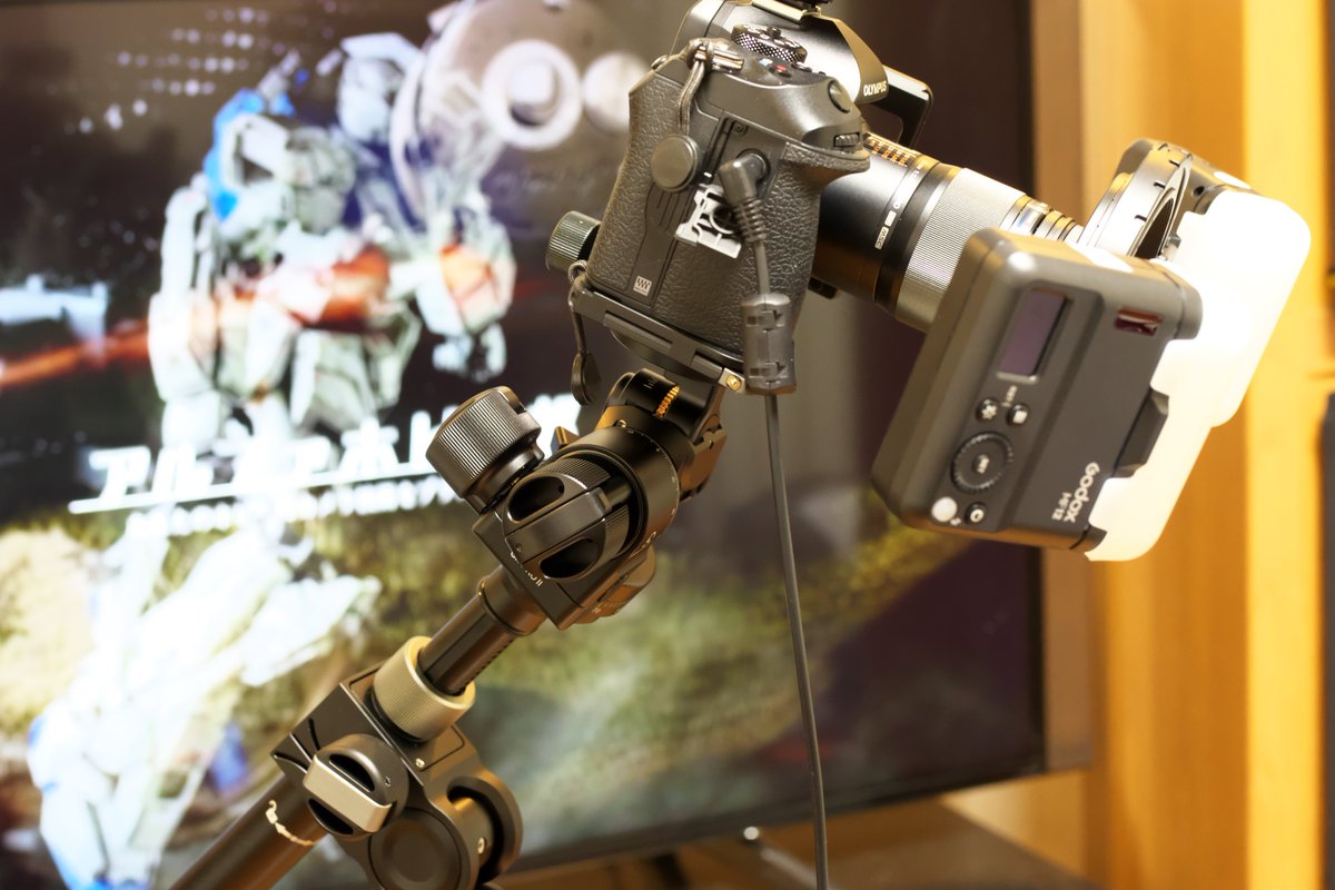 yamanaka3761's tweet photo. マクロ撮影用三脚の雲台を自由雲台からGHPROⅡ(ギア雲台)にアップグレード!
パン部のギア化は検討中…すでに使っているGHPROは換装済で使い勝手はすごく良い。
#SUNWAYFOTO #GHPRO #ギア雲台 #マクロ撮影 #きれジャイ https://t.co/pqwOeyNydt