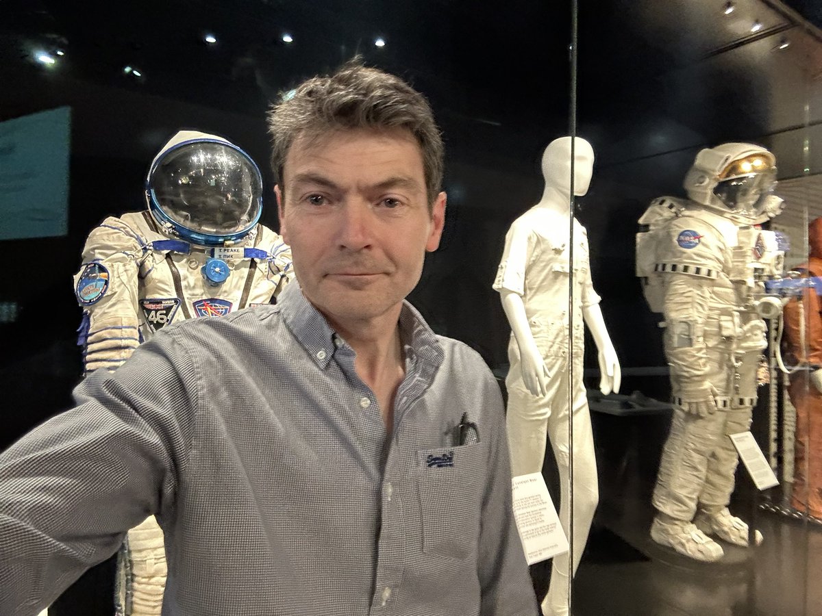 DarrenEdden's tweet photo. …And yet I’m still without a story, still without the desire to write, maybe I’m tired…
Visited the #leicesterspacecentre with work hoping it will stimulate my writing….
#thebattleisreal #writerslife #nowords https://t.co/bdwqHcaRuR