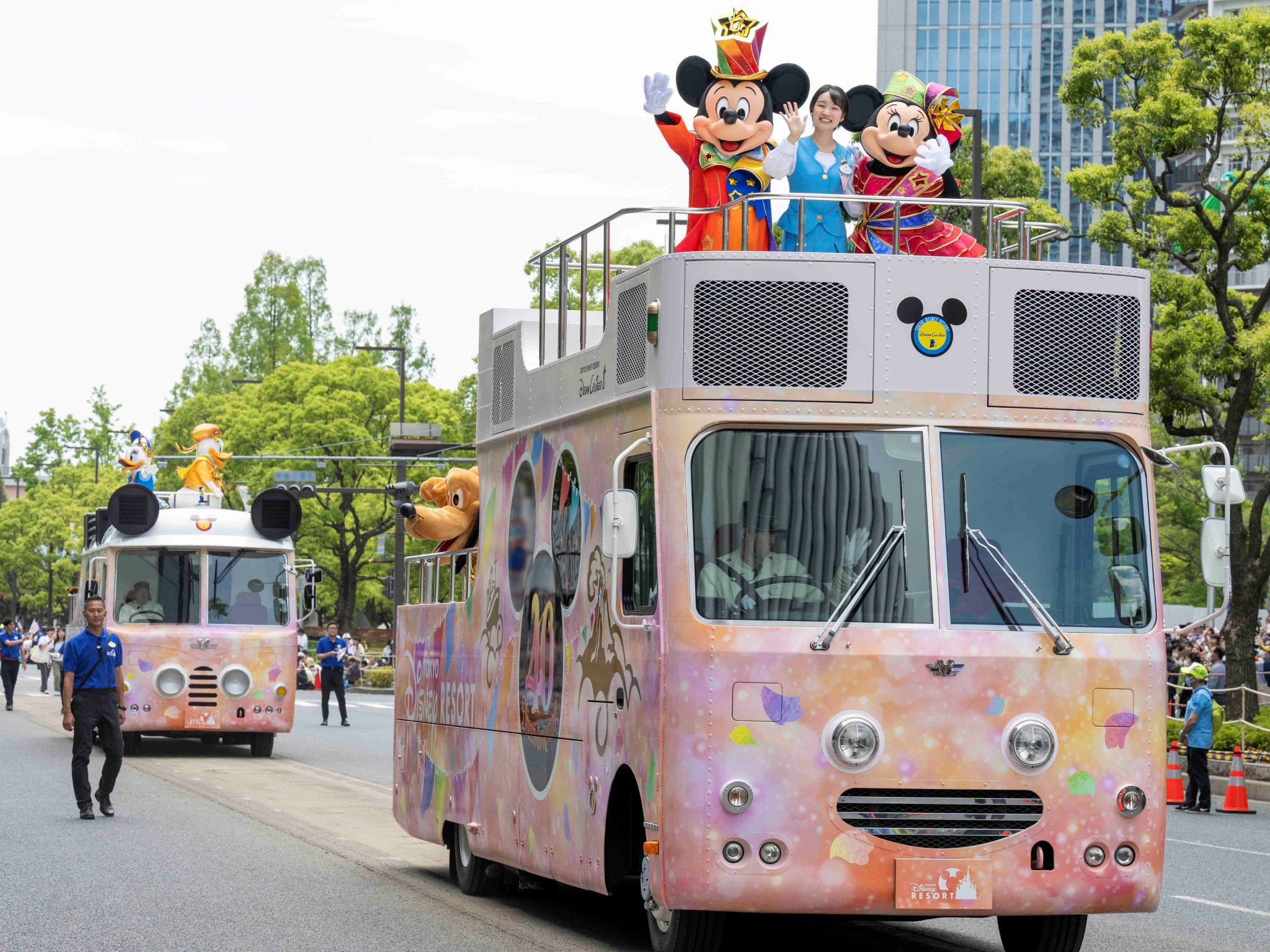 神戸市、たつの市で受取可】ディズニー センターピース パレードシーン