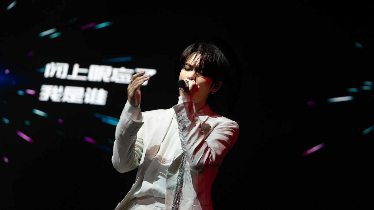 WinterDream0824's tweet photo. keep shining ✨

#林彦俊 #린옌준 #LinYanjun https://t.co/mfqWfUrTOb