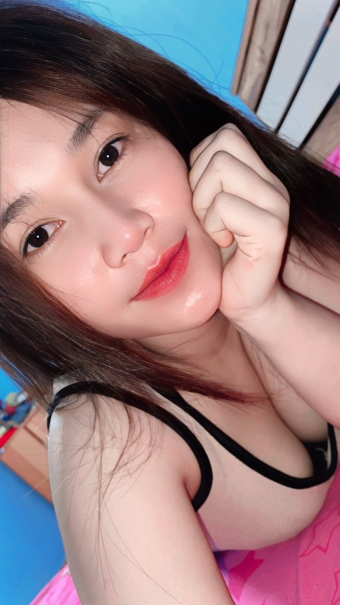 woon254's tweet photo. ความน่ารักของเรา ไม่เข้าตาแกหน่อยหรอ😊👅 #ศรีสะเกษ https://t.co/QUAgAUMjV6