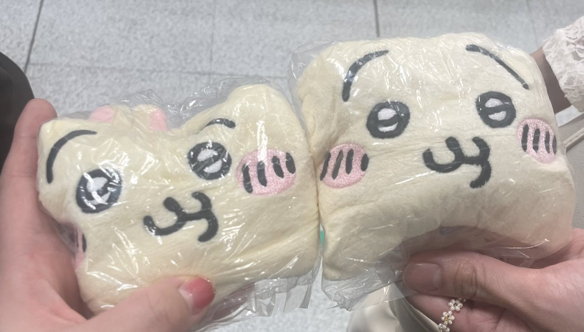 whim__0301's tweet photo. ちいかわ　アイマスク　交換
譲　うさぎ×2個
求　ちいかわ、モモンガ各1個ずつ

1個ずつでもまとめてでも大丈夫です！
郵送にて交換できる方お願い致します。 https://t.co/8SWuleLfze