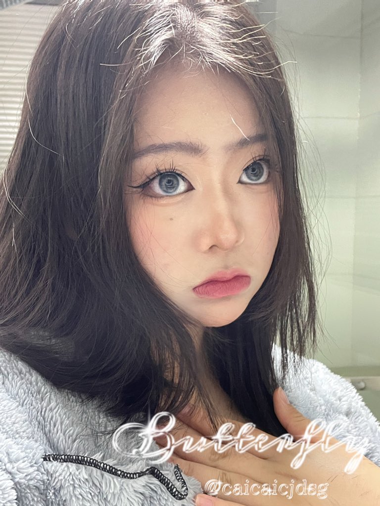 礼拜天闲着没事做，约个小哥哥去玩，晚点在 去上学