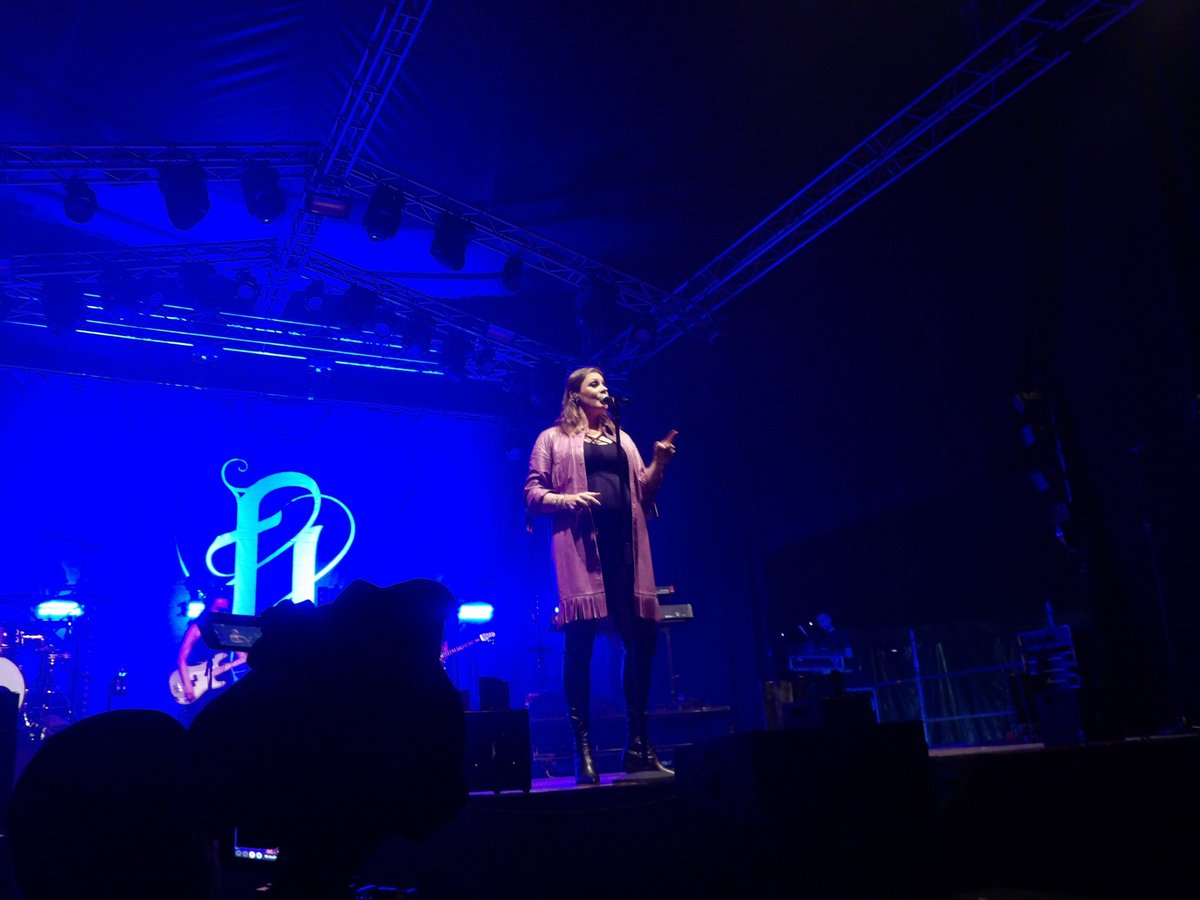 chanhoed's tweet image. #FloorJansen #Pesse #Muziekfestival #Floorworld