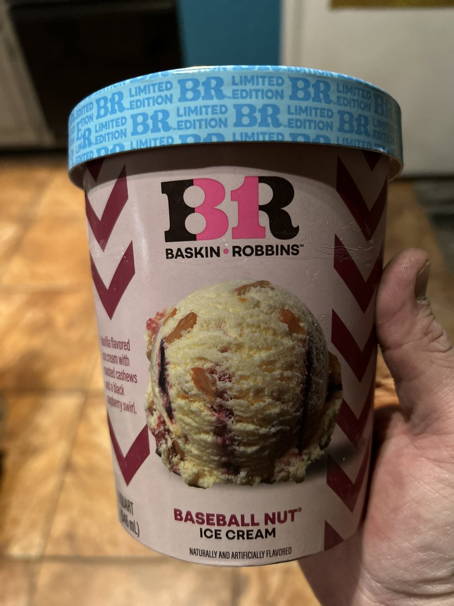 jon_rom505's tweet photo. Late night snack… #BaseballNut #BaskinRobbins #LimitedEdition  #BR31 @BaskinRobbins https://t.co/TDLPjkH2PW