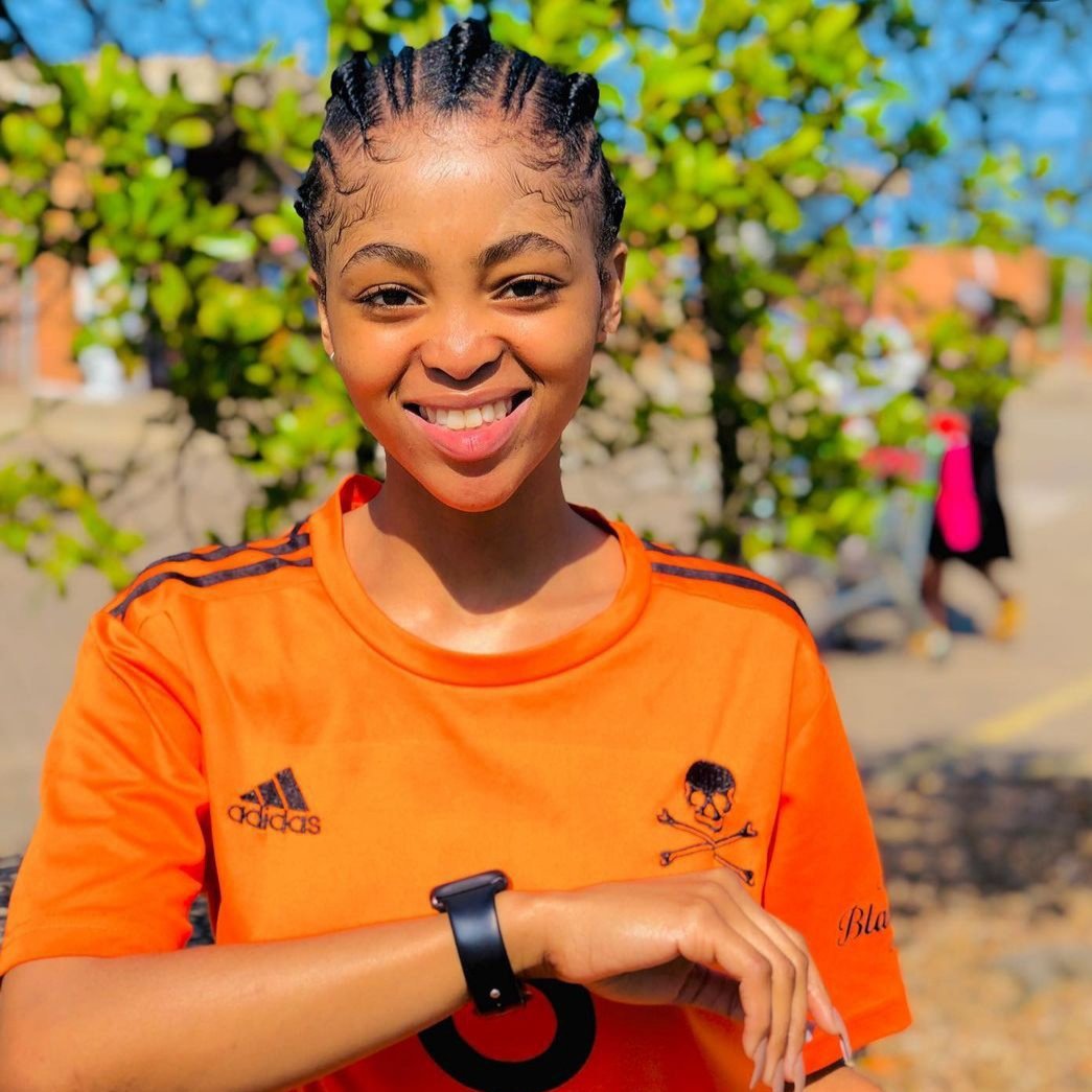 29 years✨
📍Nkwinyamahembe (Bushbuckridge) 
#uMjoloWithAzola 🖤💓