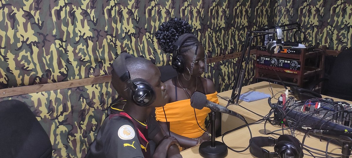 MissionSustain2's tweet photo. Building strong personality among young girls enhances their ability to have control over their bodies and fight forced marriages and unintended Pregnancies. MSA through our Girls Talk &Radio programs creates a platform 4 open discussions for young girls to share experiences. https://t.co/yRGBGjXLfN