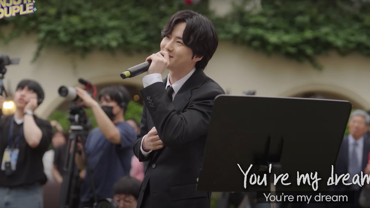 'IF YOU CAN'T MARRY YOUR BIAS, AT LEAST LET THEM SING ON YOUR WEDDING DAY.' 
-EXOL 2023.

For this kind of wedding is a dream, Suho, surprises his fan on her wedding day and sings a song. 🤍 @weareoneEXO #EXO #WEAREONEXO #exol #SUHO #KimJunmyeon