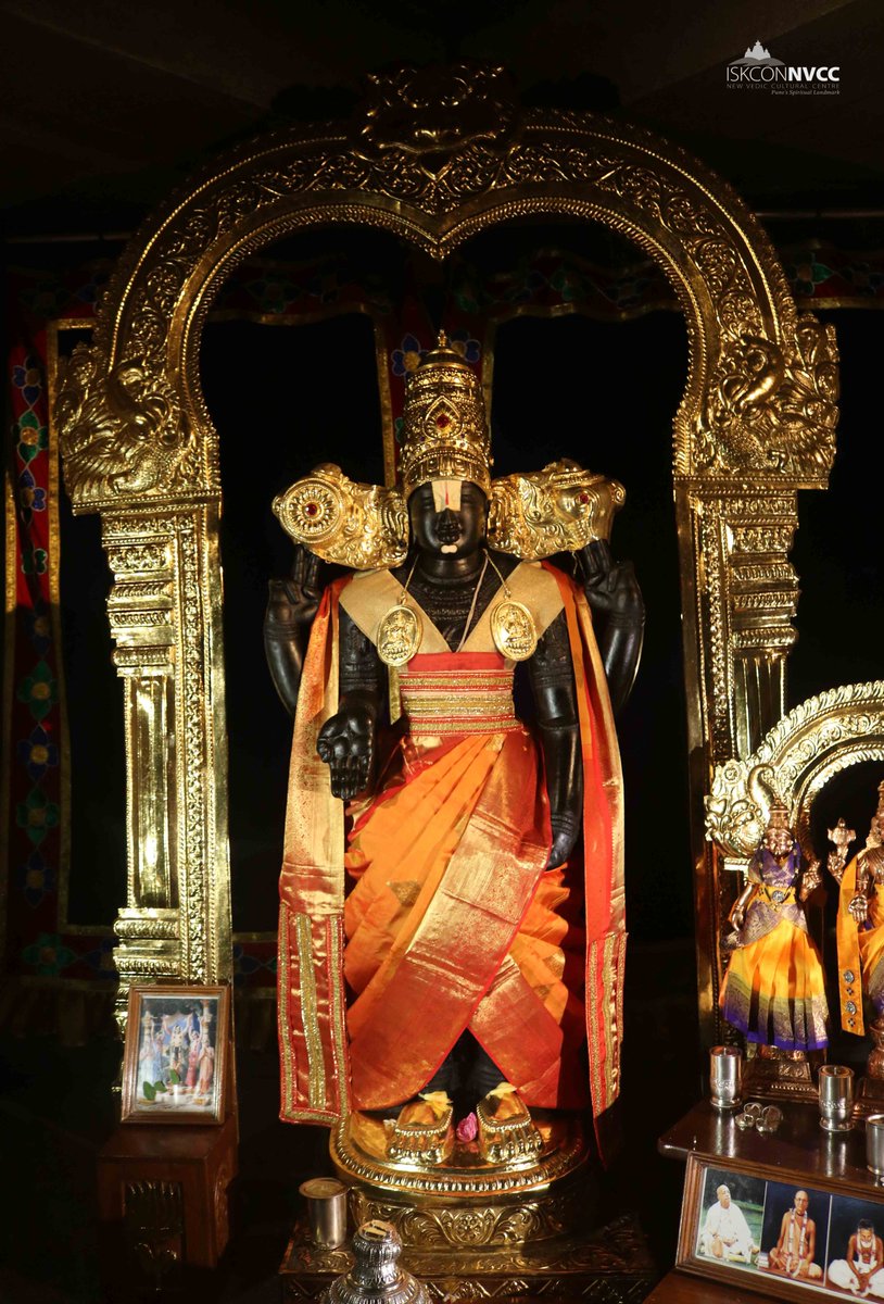 🌷Mangal Arati Darshan🌷🗓28/05/2023🙏🚩@ISKCONNVCCPune🚩
.
.
#ISKCONNVCC #ISKCONPune #ISKCON
#PUNE #DailyDarshan #harekrishna
#Sunday #28thmay #28thmay2023
#Madhavas #govardhanecovillage #kirtan
#krishna #harekrishna #lordkrishna
#krishnaconsciousness #iskcontemple
#iskconworld