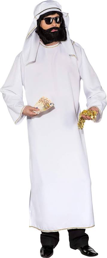 Oy kullanmaya giden Sinan El Oğan El Eman Bin Tayyib kombini <a href="/DrSinanOgan/">Dr. Sinan Oğan</a>