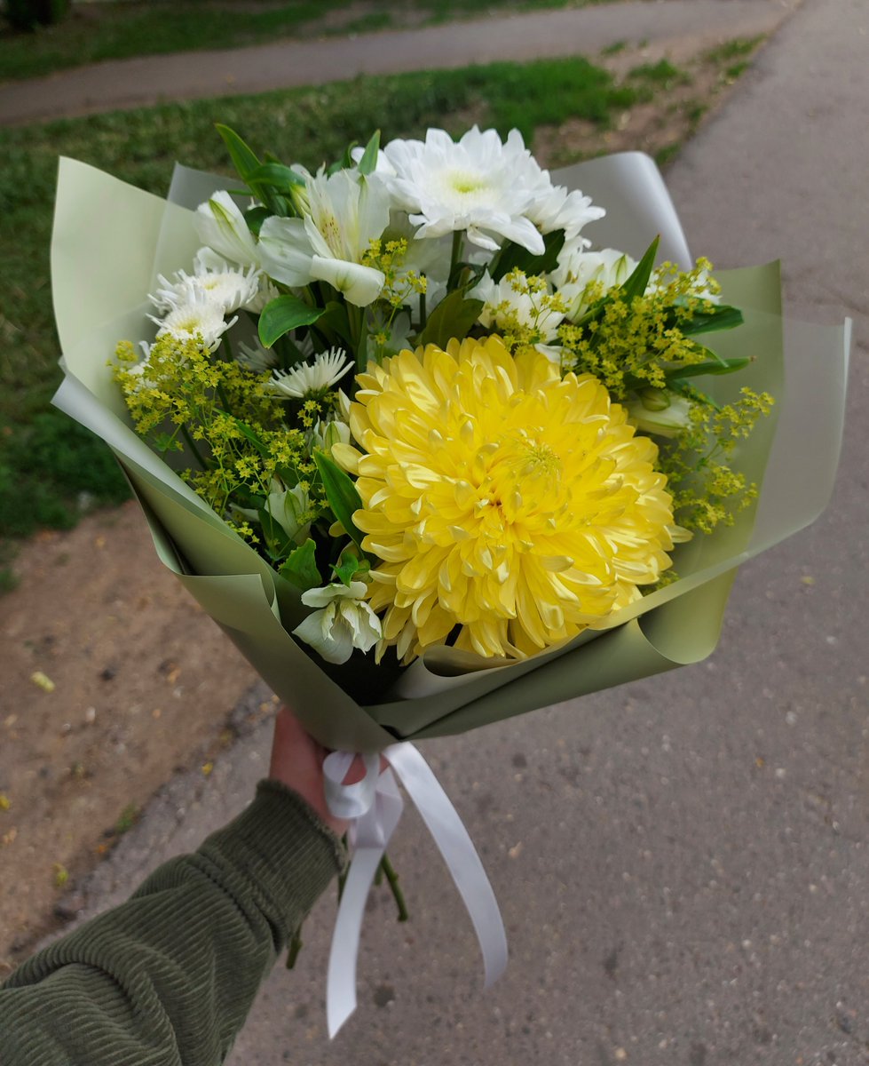 дарю вам букетик через интернетик