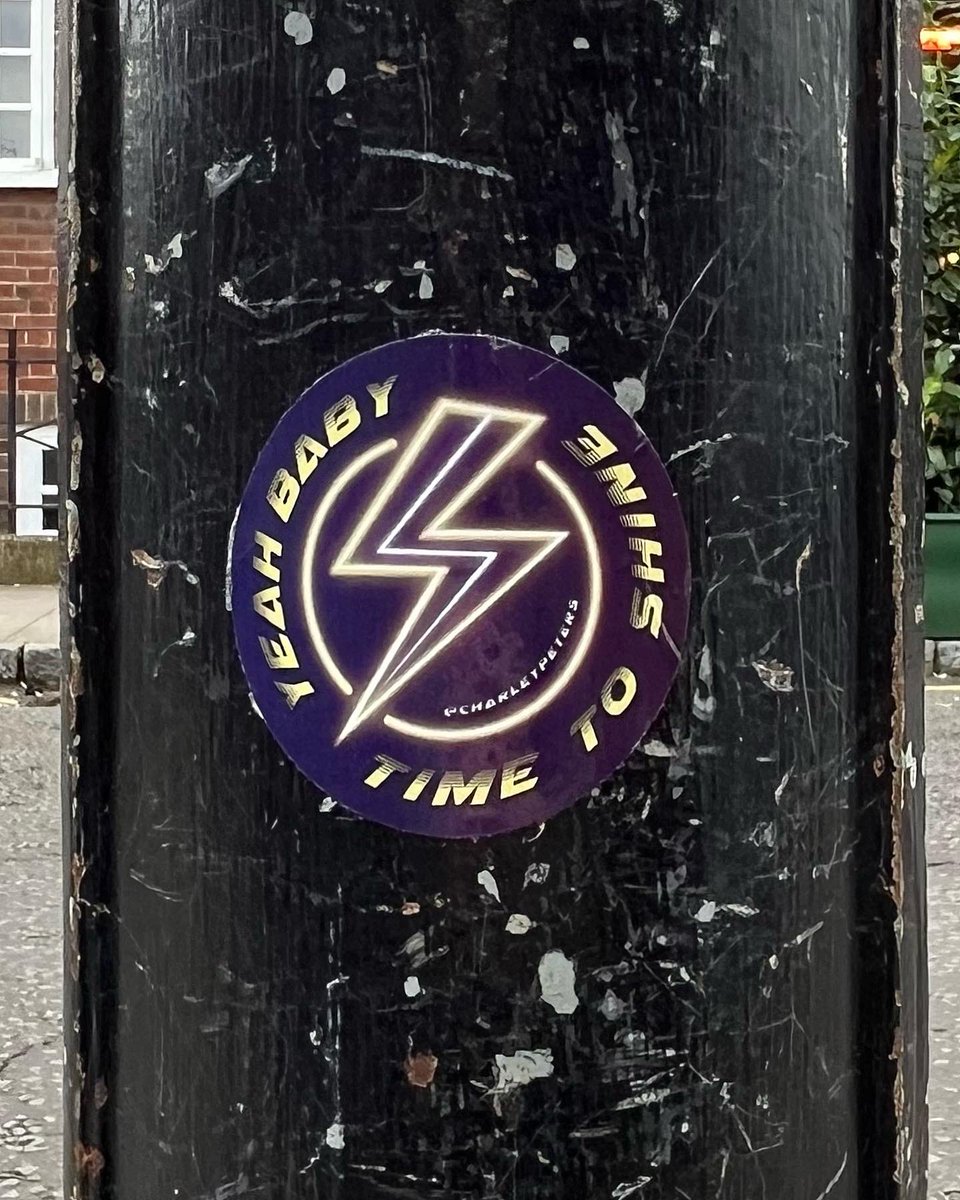 “Yeah Baby, Time To Shine”. Chelsea, London, May 2023.
-
#publicart #publicartist #femaleartist #summertime #sitespecificart #weekendvibes #stickerart #popart #womenart #stickerartist #urbanart #stickerbombing #artistinfluencer #artinfluencer #girlart #artcreator #contentcreator