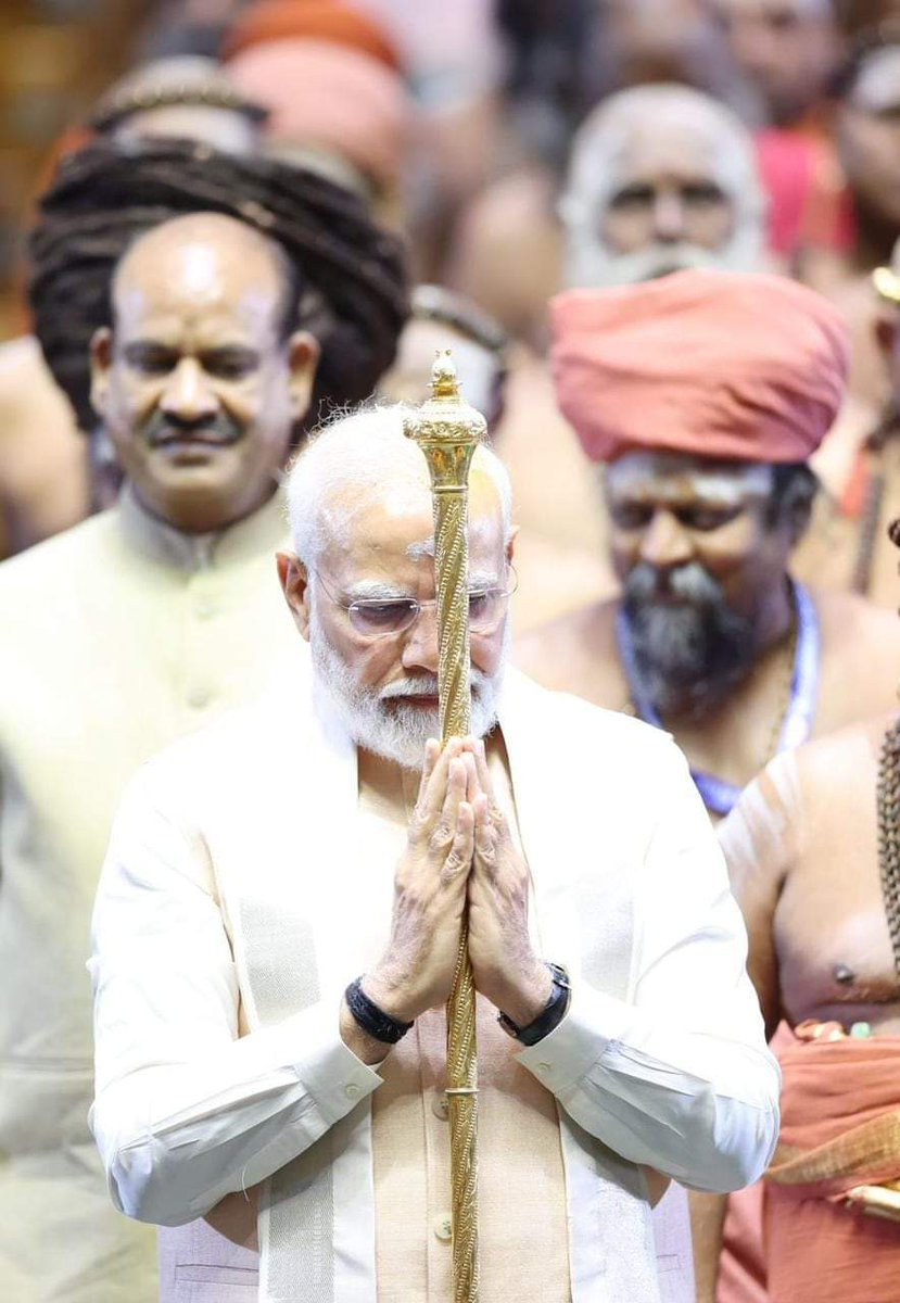 nileshtank7900's tweet photo. यतो धर्मस्ततो जयः।
धर्मे च सर्वं प्रतिष्ठितम्।
धर्म एव हतो हन्ति।
धर्मो रक्षति रक्षितः॥
@narendramodi

#MyParilamentMyPride #Hindu https://t.co/HD4mj9oDLh