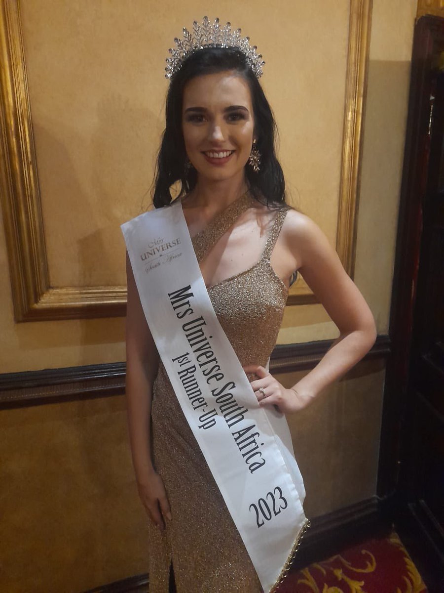 MrsBashaT's tweet photo. Mrs Universe South Africa ๐ฟ๐ฆ
1st Runner-up Janike Tait
Ambassador @TheLegacyProg
@SisterBashaCSI
We are so proud of you๐ ๐
#childadvocacy #ambassador #childwelfare #specialneeds #chronicillness #raredisease
#girlsprogram #advocacy #mentorship #community #WomenEmpowerment https://t.co/3m9hJ5J8d4