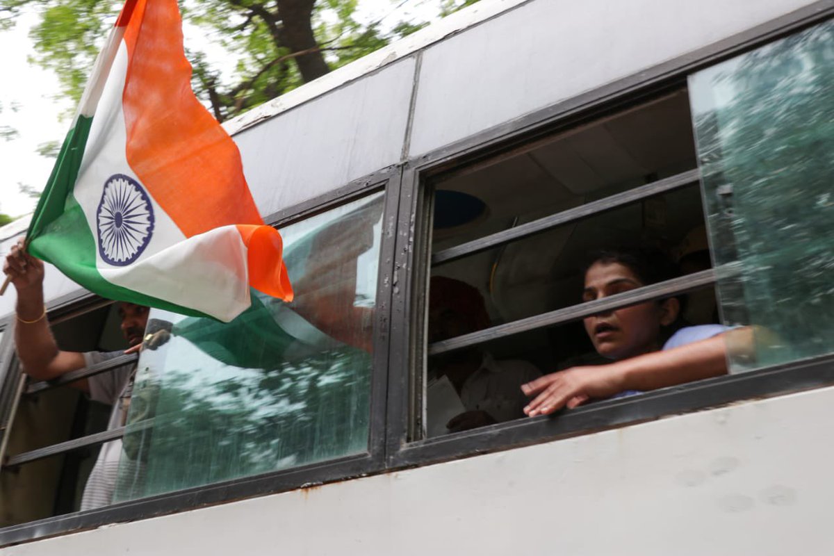 <a href="/SakshiMalik/">Sakshee Malikkh</a> along with other protestors was detained by Delhi Police from Dharna Sthal at #JantarMantar in New Delhi. Several other local leaders have been arrested from their residents in attempt to stop from joining the protest. Photo by <a href="/AshishKrKataria/">Ashish Kumar Kataria</a> 

#WrestlerProtest