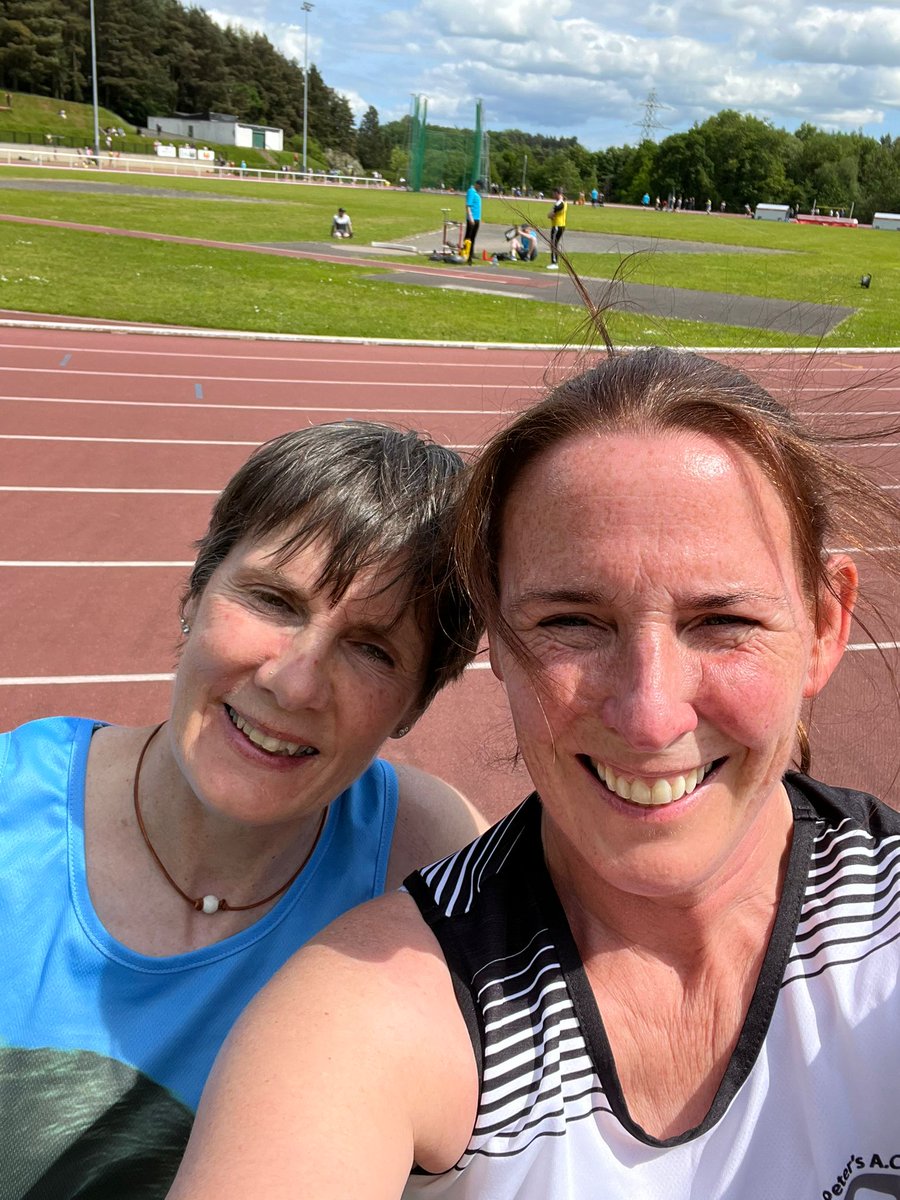 saintpetersac's tweet photo. 800m pb of 2:28:00 for Cadence Hamilton at the @northdown Daphne Hamill memorial meet in Belfast yesterday 🔥

Cadence also came 2nd in the 300m - 48.21. 

James Monaghan won his 3000m race in 8:58 with Joan Melanophy returning to the sprints, competing well in the 100m &amp; 200m 👏 https://t.co/jLzXVHriGd