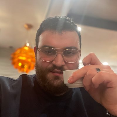 JulianSinger99's tweet photo. #NewProfilePic https://t.co/zg43iTfMOb