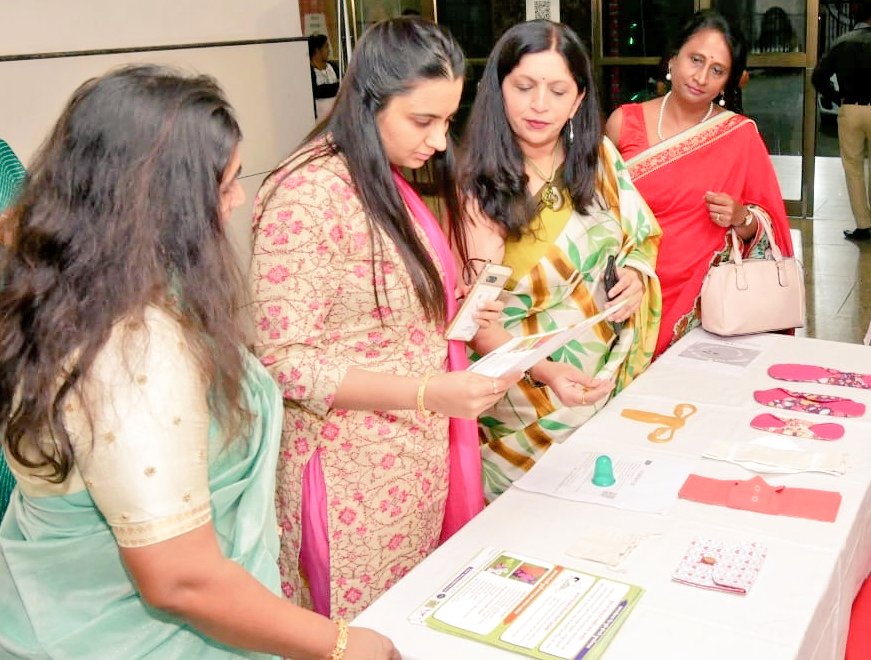 Gauri Karandikar tweet media