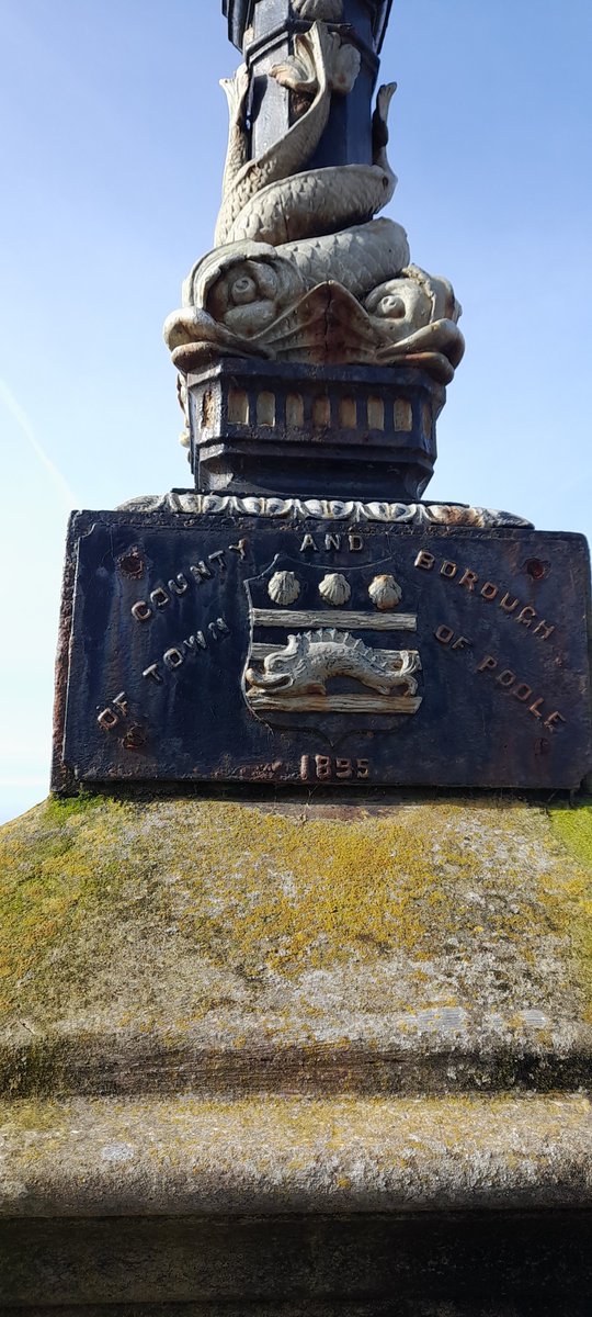 @DailyPicTheme2 A lamppost pillar at Sandbanks ,Poole, Dorset