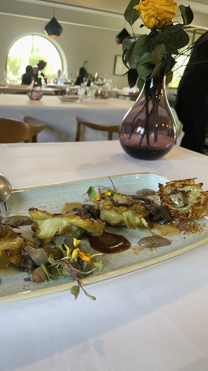 PalacioMijares's tweet photo. Hoy te proponemos de primero de primero alcachofas y de segundo que prefieres lubina o secreto?
T. 942 820 845
RESTAURANTE PALACIO MIJARES https://t.co/vW4Rcpzgxn