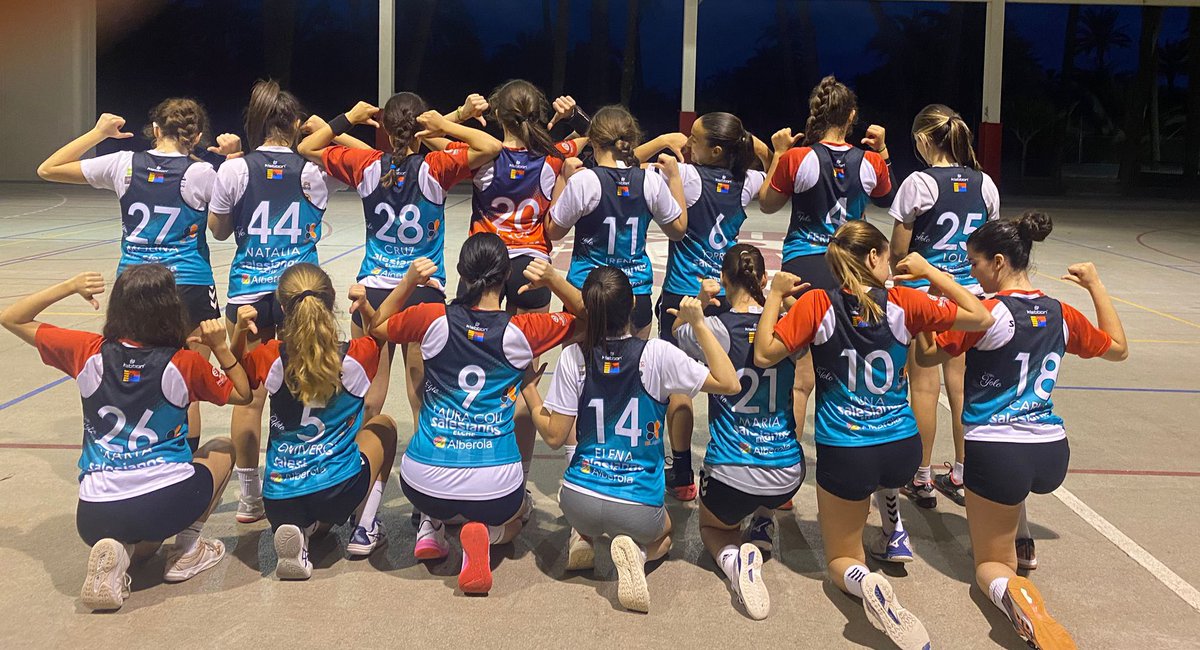 mrdosuna's tweet photo. Por supuesto !!! Equipados para lo que haga falta !!! https://t.co/yVOMb6i7Ki