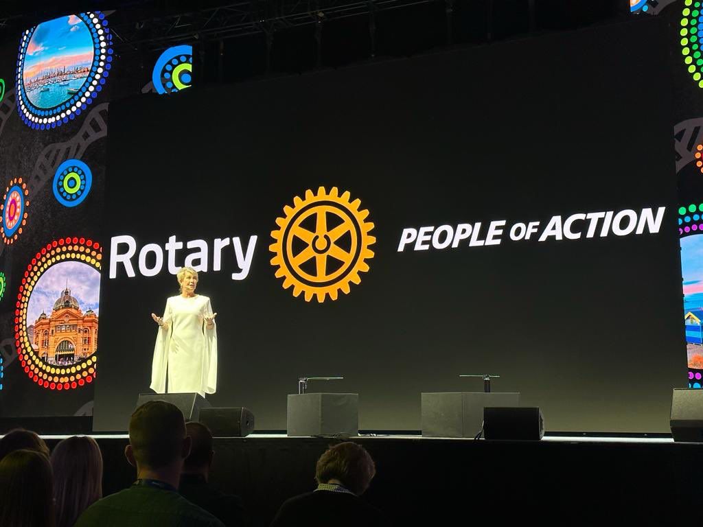 Discovering the power of love and unity in action! President @JenJonesRotary reflects on her inspiring visit to Uganda, where Rotary's Peace Centers and dedicated Rotaract clubs in refugee settlements like Kampala and Nakivale are changing lives.  

#RotaryInspires #BuildingPeace