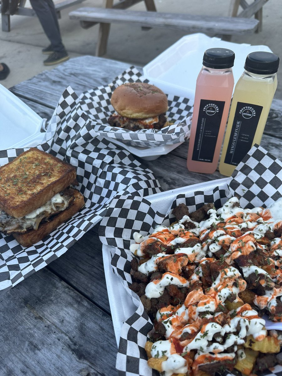 HOUSTON FOOD BLOGGER tweet media