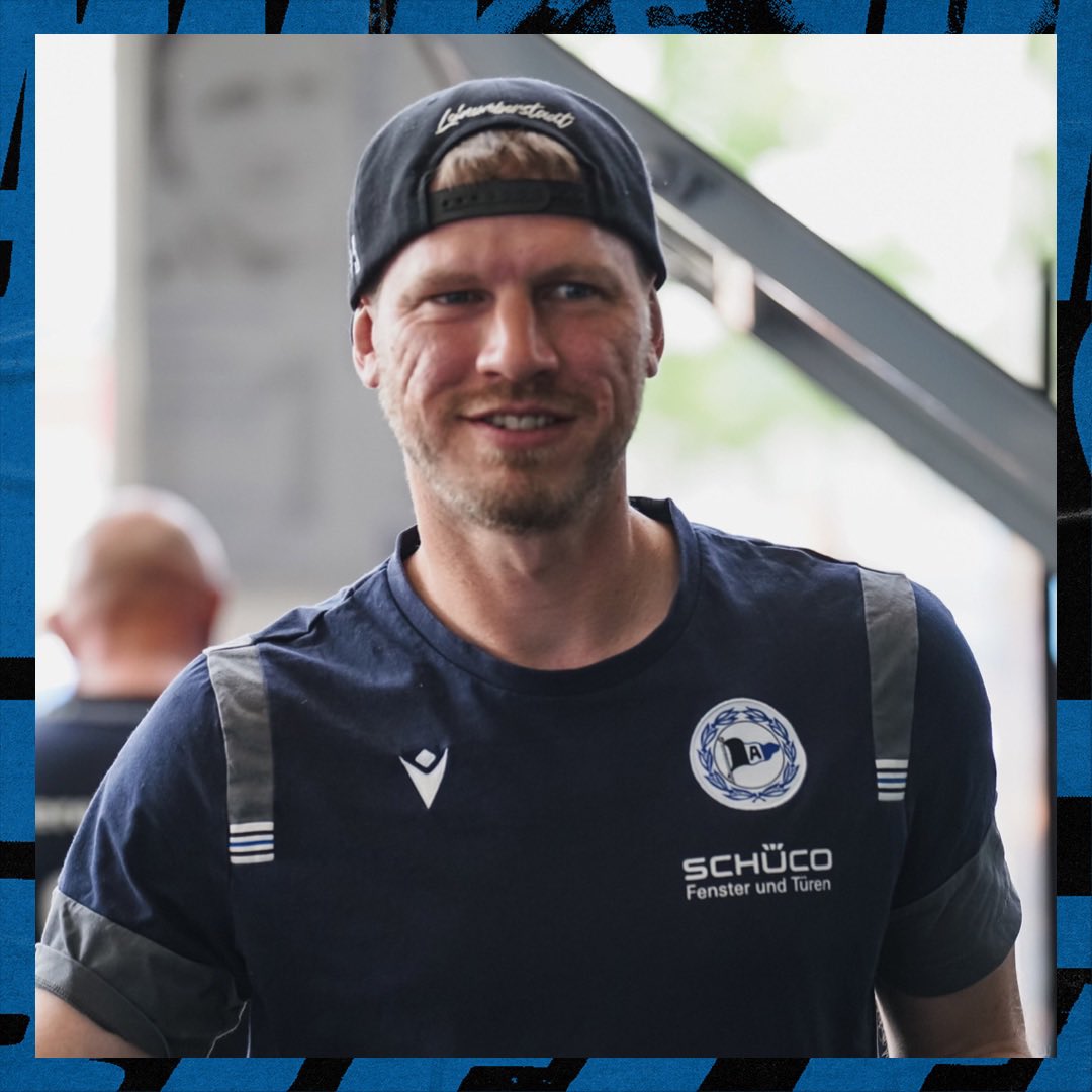 The GOAT has a smile on his face - good sign? 😉
#FCMDSC