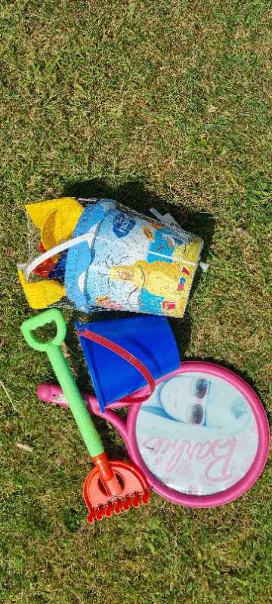 OFFER/CYNNIG: Beach toys  (Pentrefelin LL52) ilovefreegle.org/message/996771…