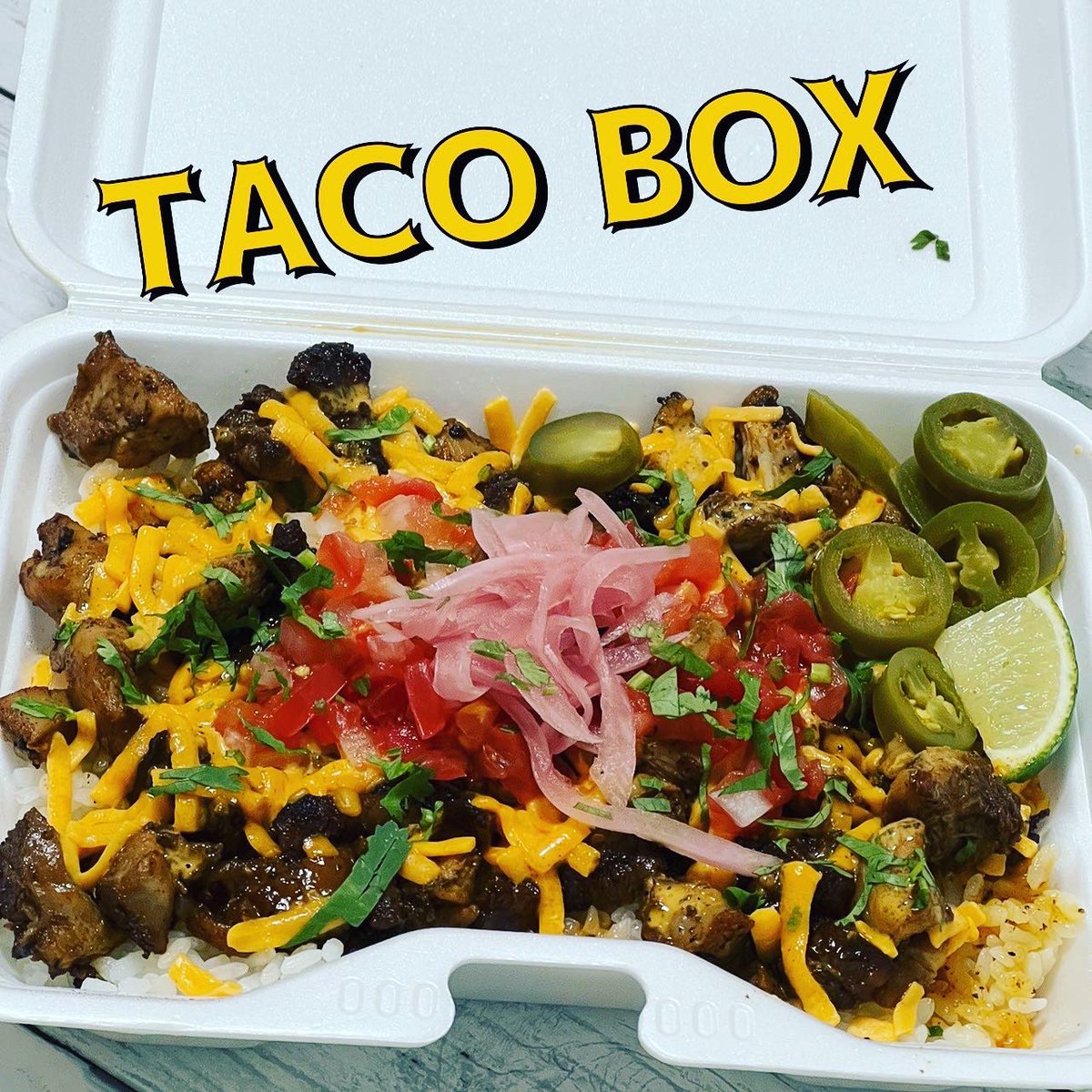 pppandaaa's tweet photo. パンダの一推しキッチンカー🍴🎶
美味しいよ🤤✨
#TACOBOX
#キッチンカー
#タコス
#チキンボール
#沖縄 https://t.co/fdefqLAwbf