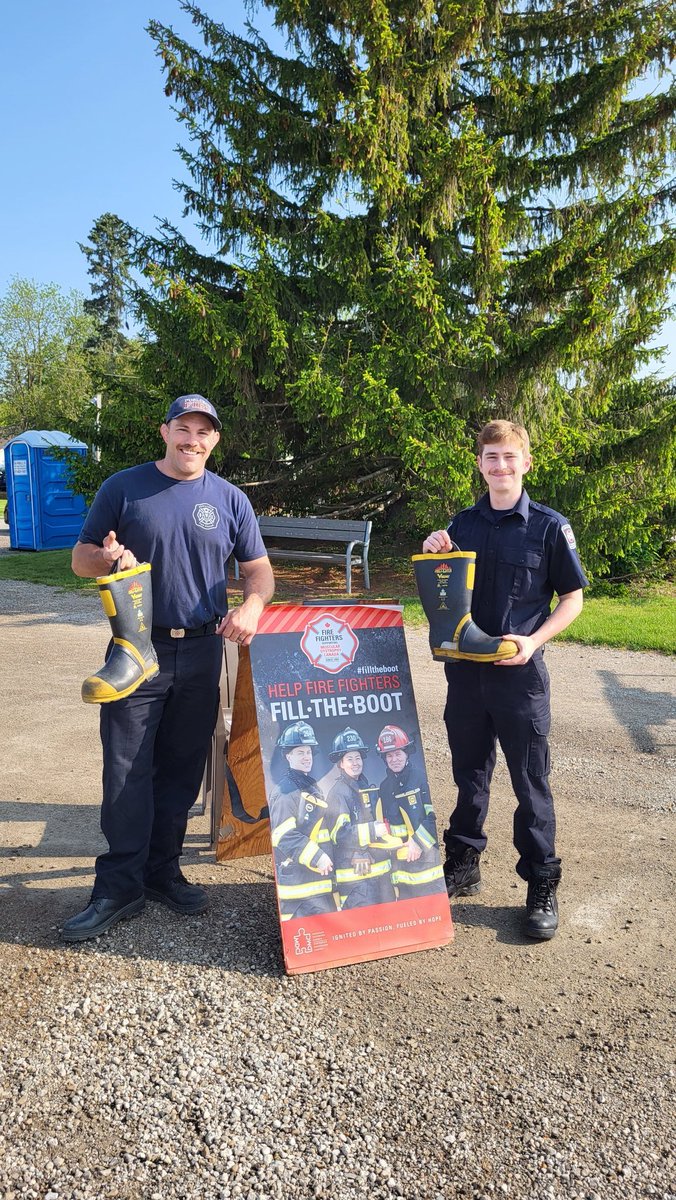 PuslinchFRS's tweet image. Come check out the Aberfoyle Antique Market and support MD Canada and @PuslinchFRS by filling the boot.  We are here today from 8am-4pm.

#filltheboot @TwpPuslinchON