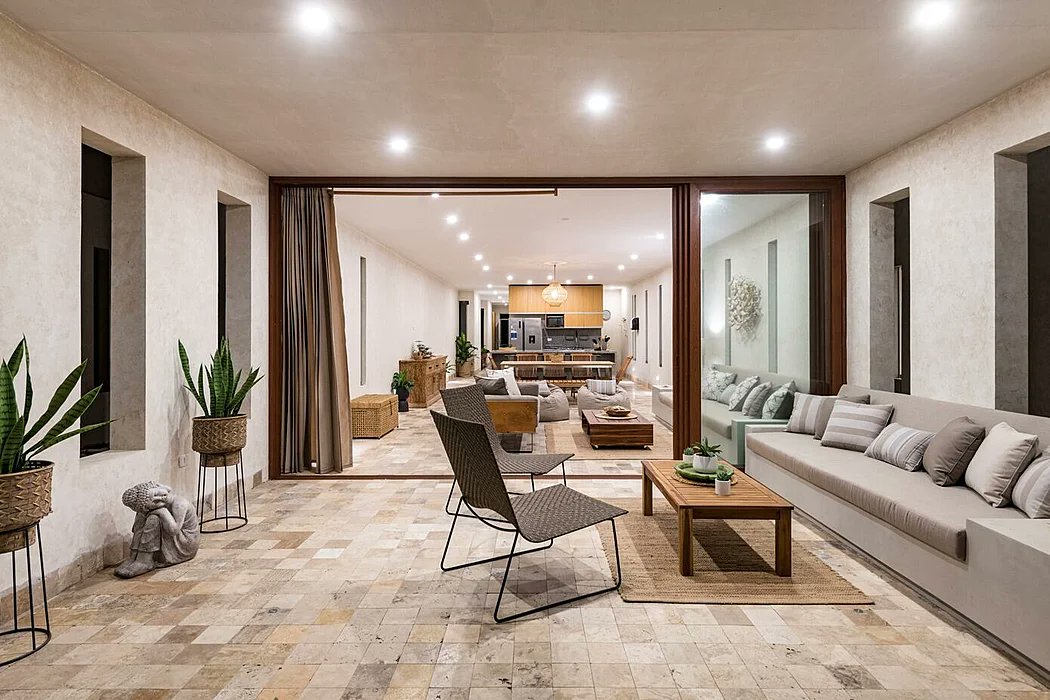 An open floor plan keeps the #interiors of this #luxuryome well-connected.  cpix.me/a/170451370