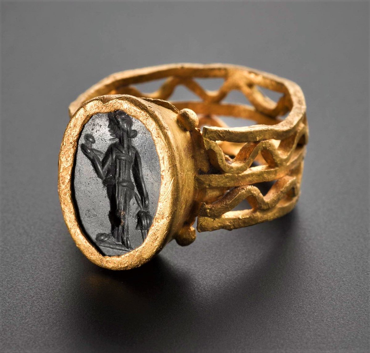 Trimontium Trust (@trimontiumtrust) on Twitter photo This child's #Roman finger ring was found at #Philiphaugh, #Selkirkshire, #ScottishBorders. It comprises of openwork wire bands, gold beads & an intaglio depicting Ceres, goddess of agriculture, grain crops, fertility & motherly relationships. Part of <a href="/NtlMuseumsScot/">National Museums Scotland</a> collection This child's #Roman finger ring was found at #Philiphaugh, #Selkirkshire, #ScottishBorders. It comprises of openwork wire bands, gold beads & an intaglio depicting Ceres, goddess of agriculture, grain crops, fertility & motherly relationships. Part of <a href="/NtlMuseumsScot/">National Museums Scotland</a> collection