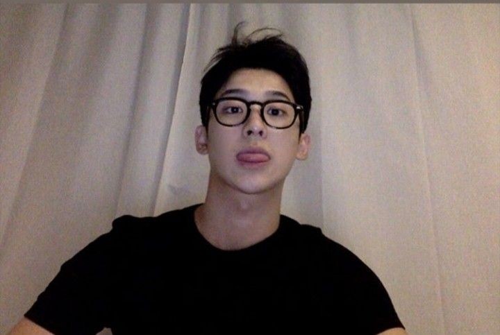 ㅤ            
ㅤㅤㅤクエルボ ⎯⎯ updates.
ㅤㅤ      09:19  || disabled.
      judt went home, good eve.
ㅤ